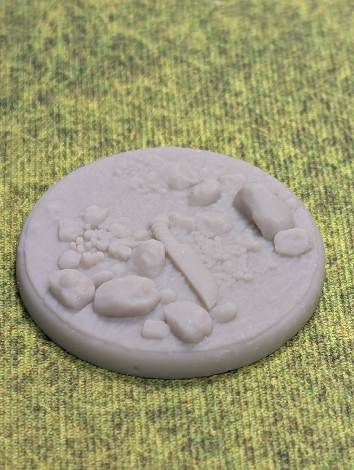 Asgard Rising Scenic Sand Shore Round Miniature Bases | Resin Wargaming Terrain (25-32mm)