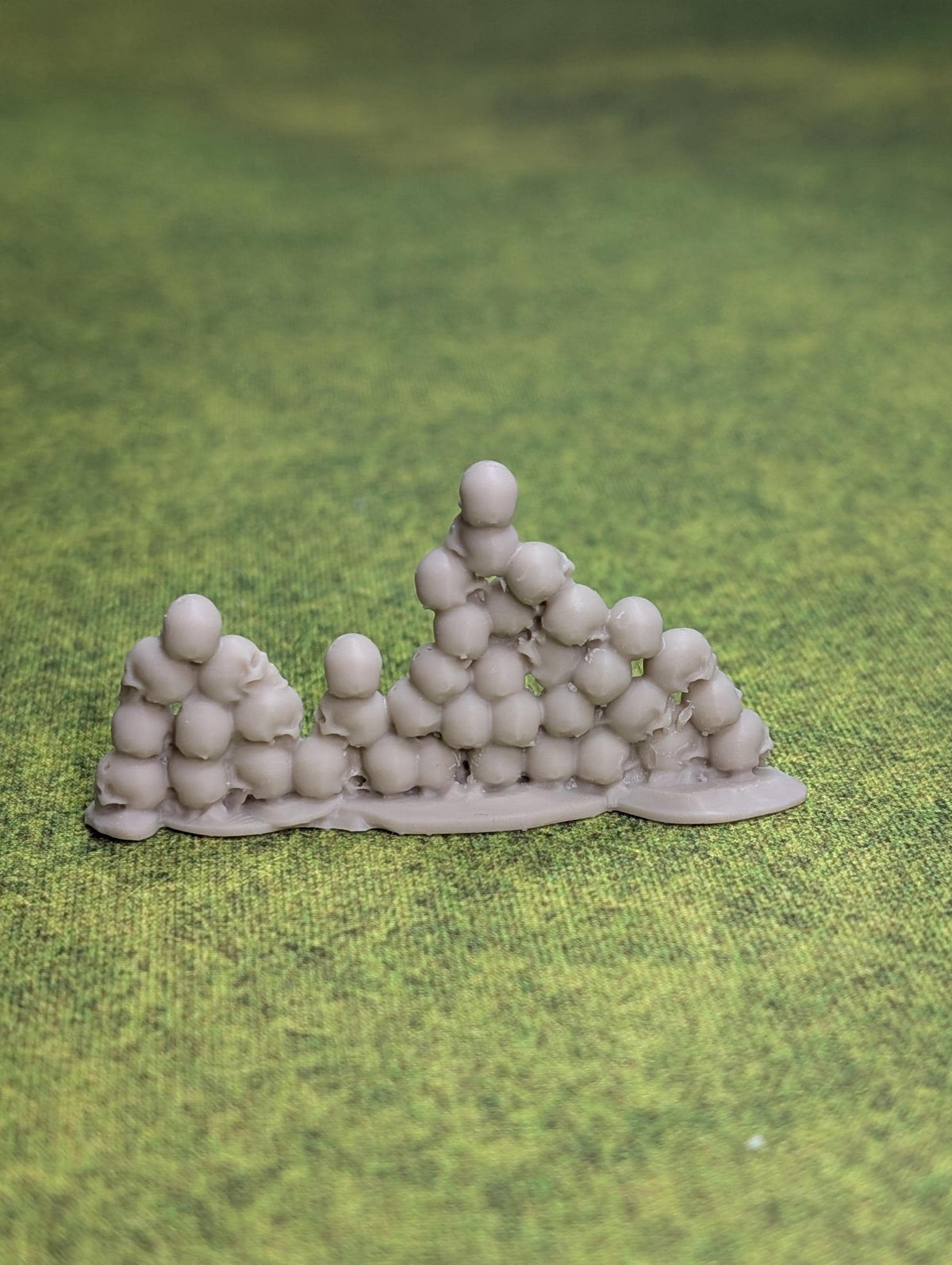 Stacks of Skulls Scatter Terrain | 3D Printed Fantasy Horror Terrain for DnD, Pathfinder & Wargaming