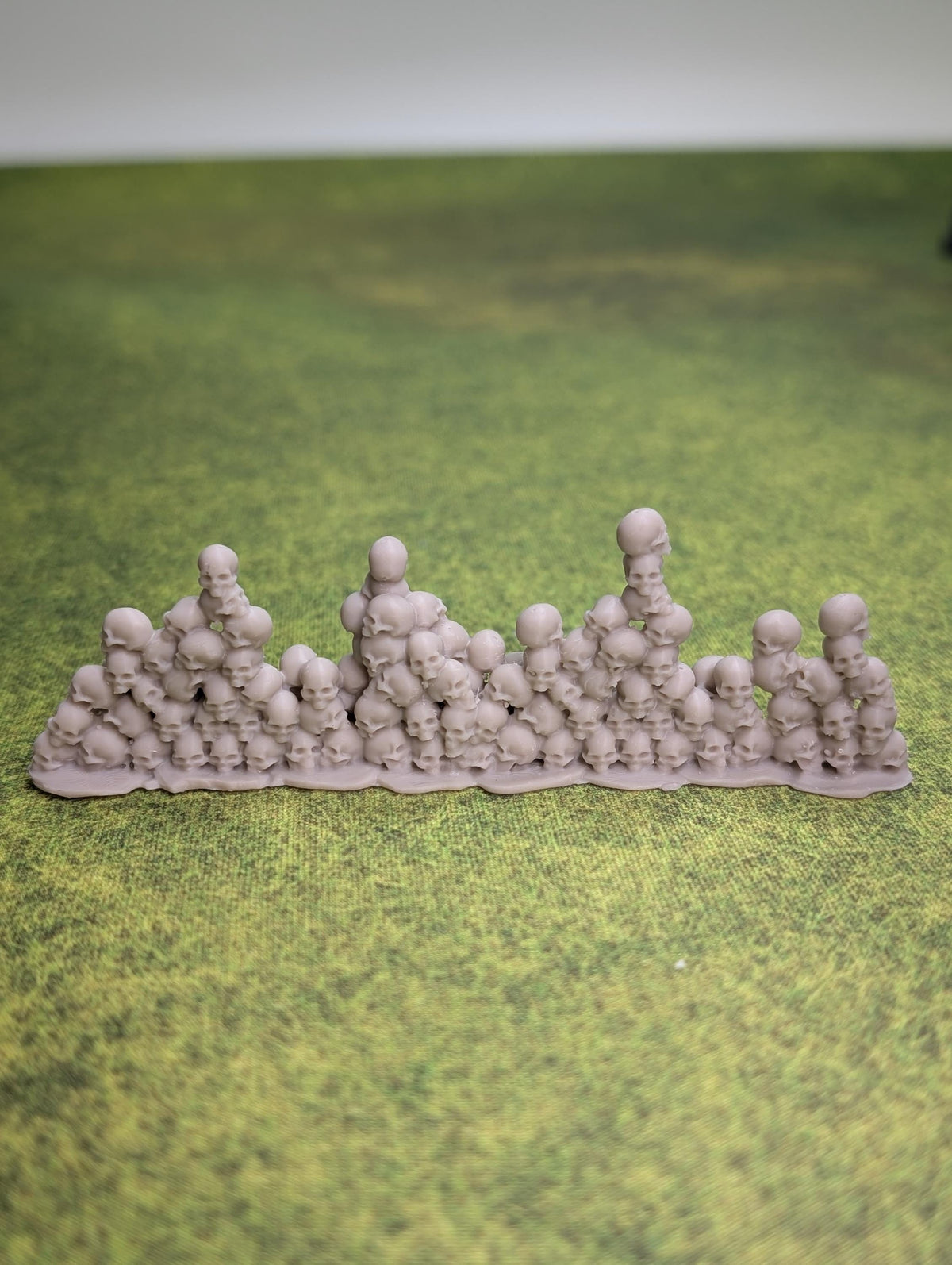 Stacks of Skulls Scatter Terrain | 3D Printed Fantasy Horror Terrain for DnD, Pathfinder & Wargaming