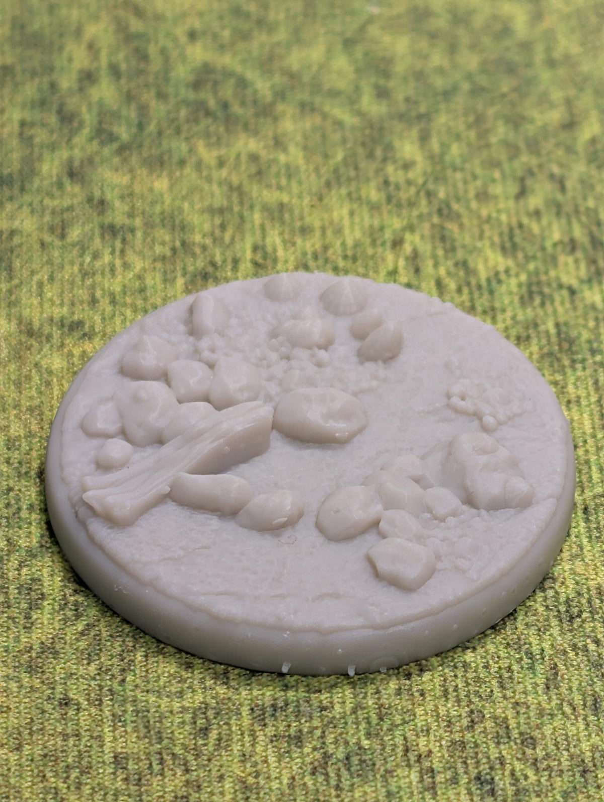 Asgard Rising Scenic Sand Shore Round Miniature Bases | Resin Wargaming Terrain (25-32mm)